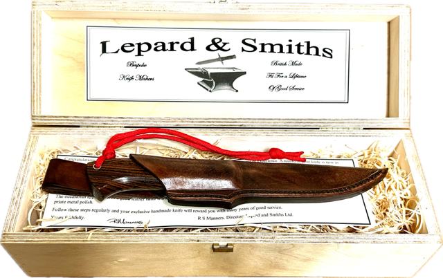 Lepard & Smiths BWHT 012 Knife Including Sheath