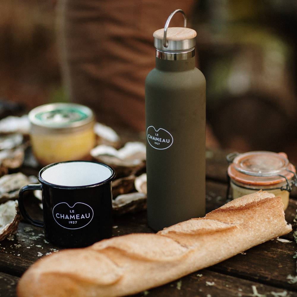 Le Chameau Water Bottle (Vert Chameau)
