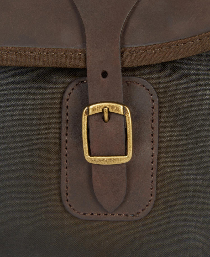 Barbour Wax Leather Tarras Bag (Olive)