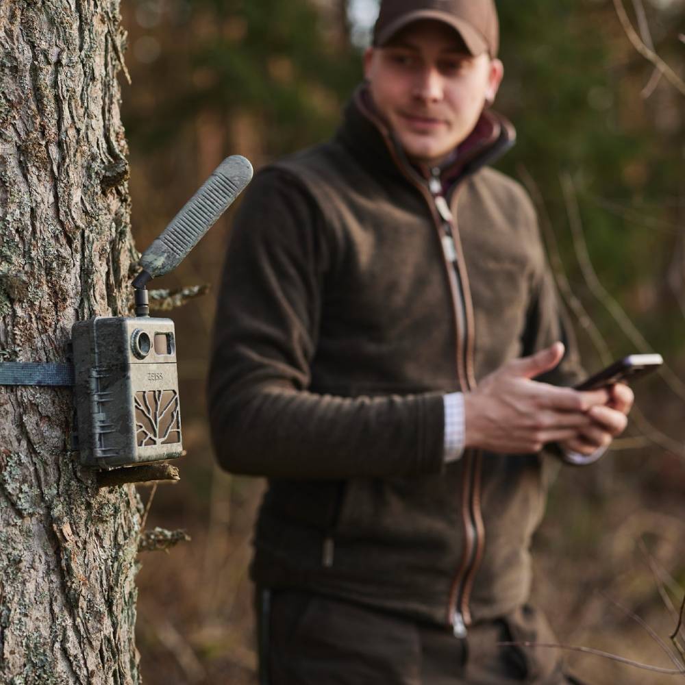 Battery Operated Zeiss Secacam 7 Trail Camera
